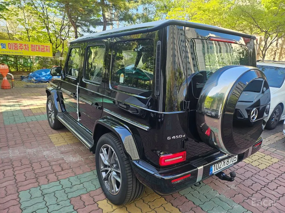 Mercedes-Benz G-Class 2024 G450d