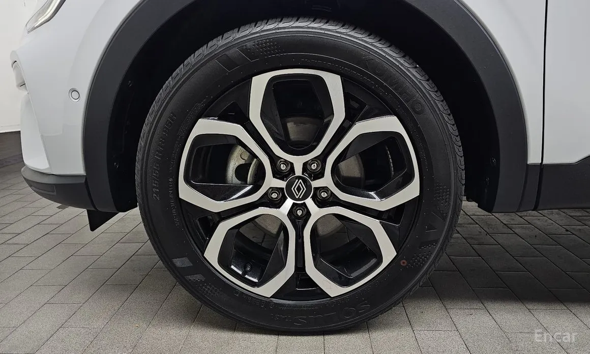 Renault Arkana 2024 1.6 E-TECH Iconic
