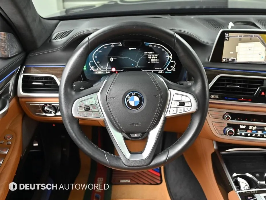 BMW 7 Series 2015 745e iPerformance Design Pure Excellence