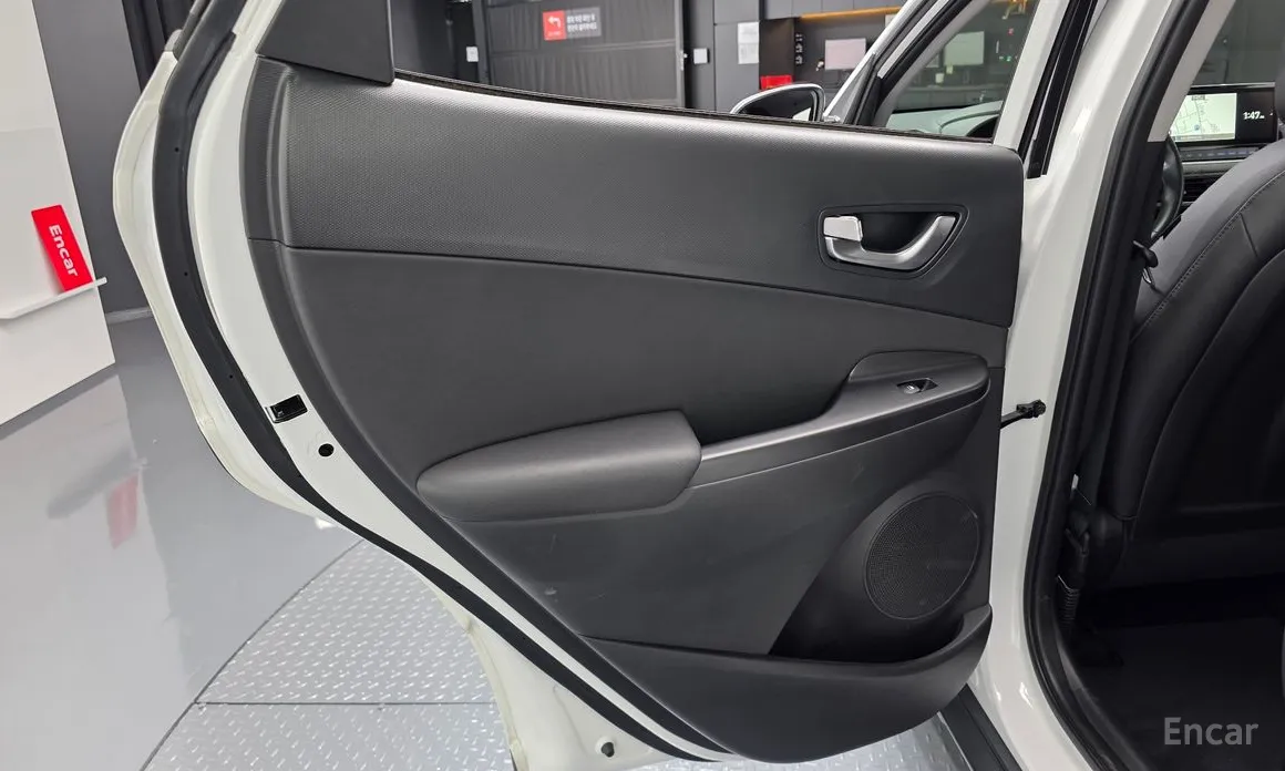 Фото 25 - Hyundai Kona