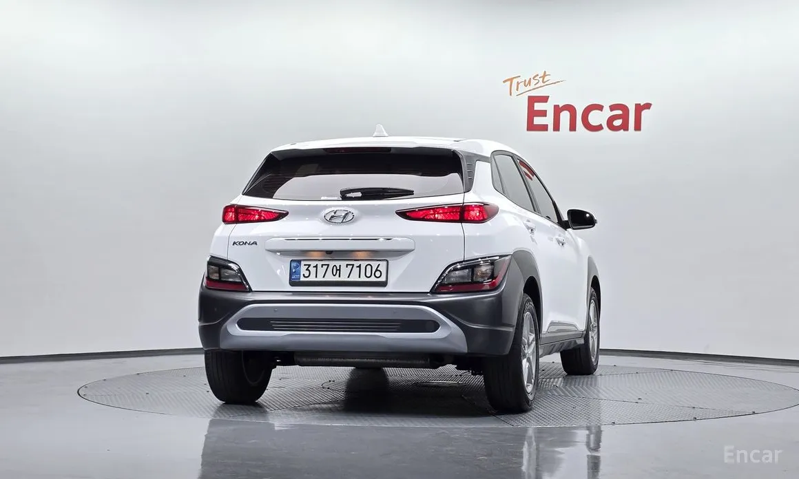 Фото 4 - Hyundai Kona