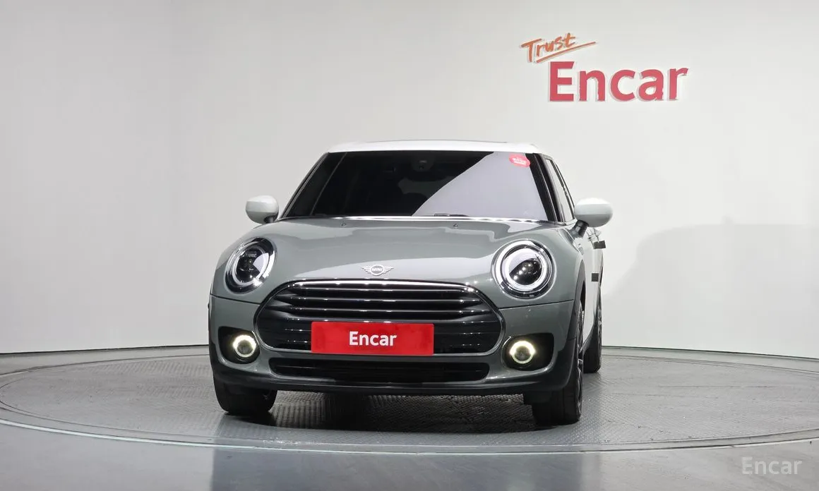 Photo 3 - Mini Clubman