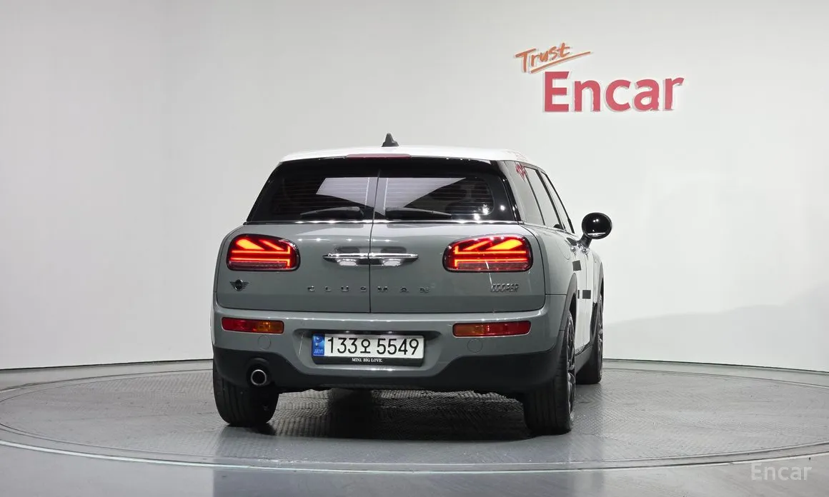 Photo 4 - Mini Clubman