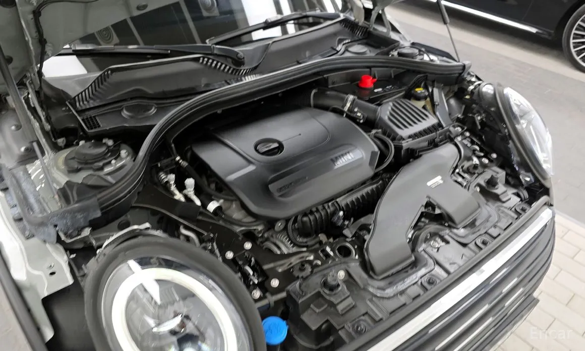 Photo 6 - Mini Clubman