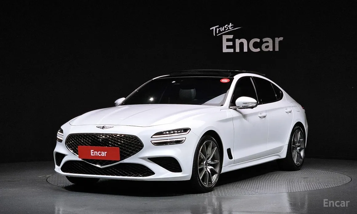صورة 1 - Genesis G70