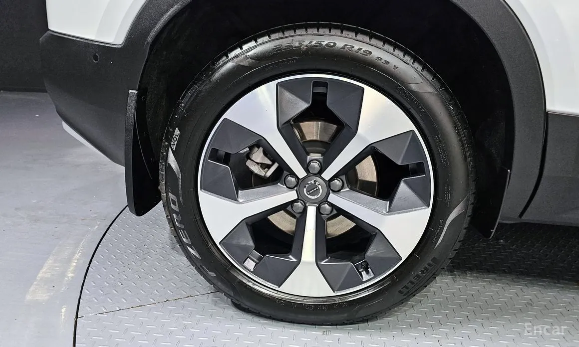 Volvo XC40 2018 B4 Ultra Bright