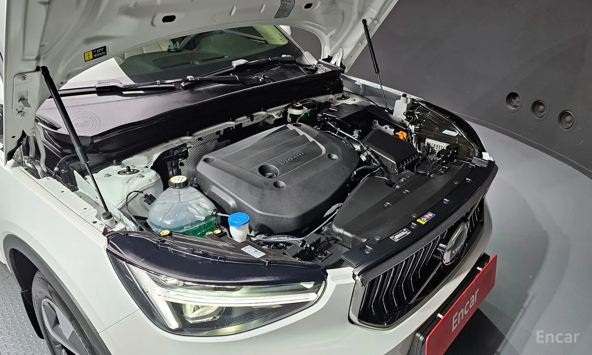 Volvo XC40 2018 B4 Ultra Bright