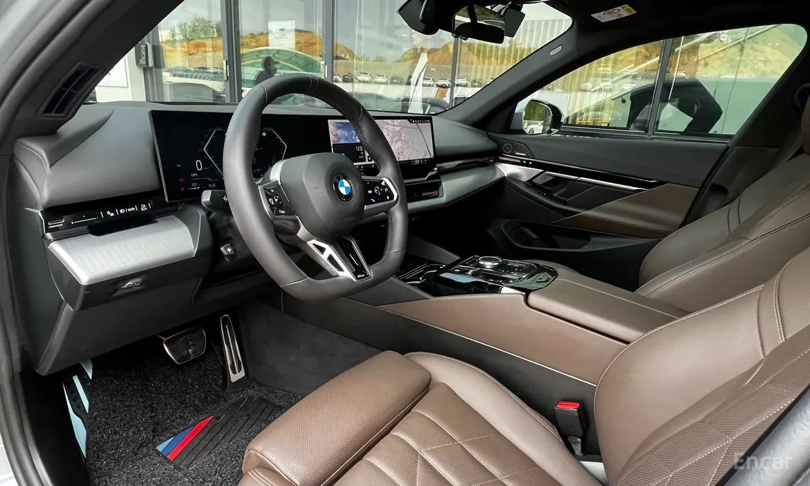 Фото 11 - BMW 5 Series