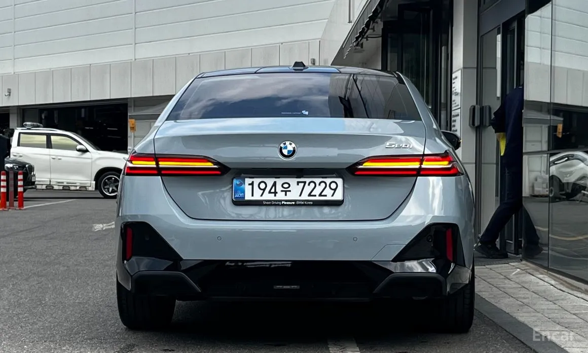 Фото 4 - BMW 5 Series
