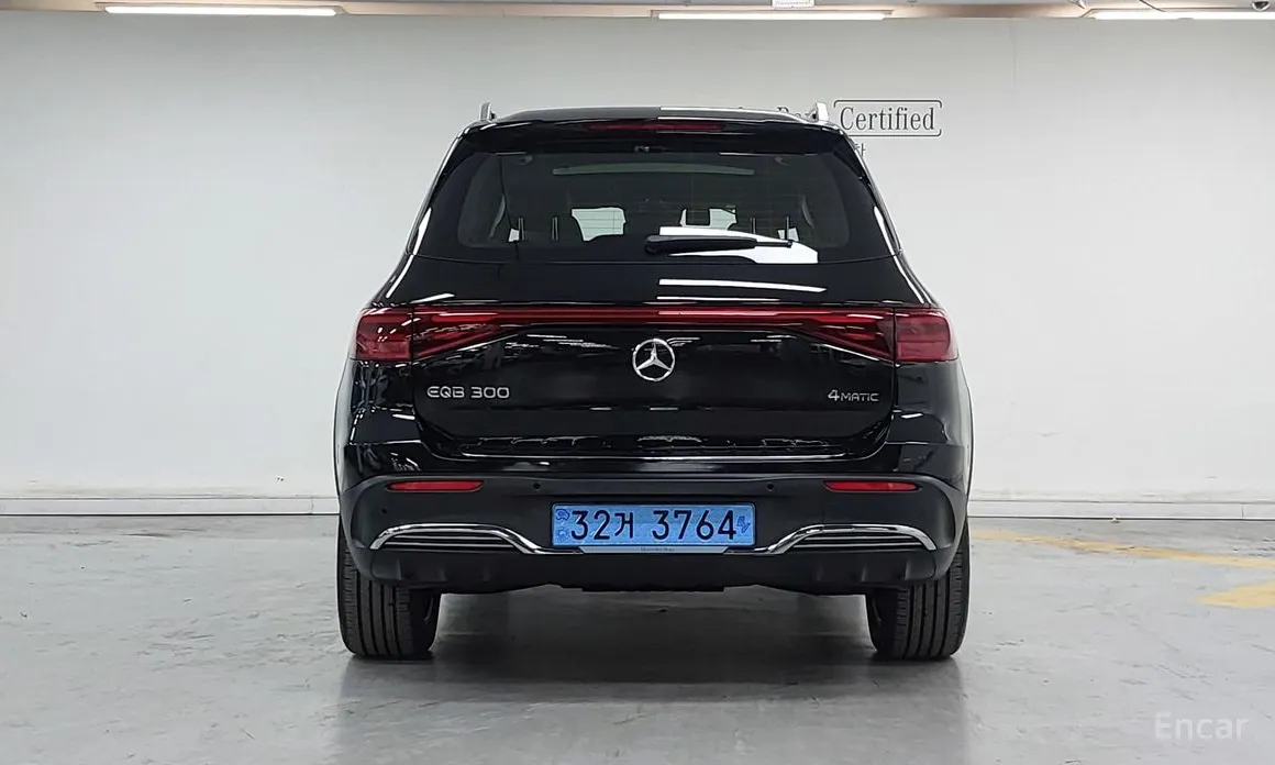 2022 Mercedes-Benz EQB