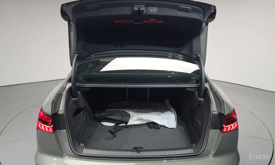 Audi A6 2019 45 TFSI Quattro Premium