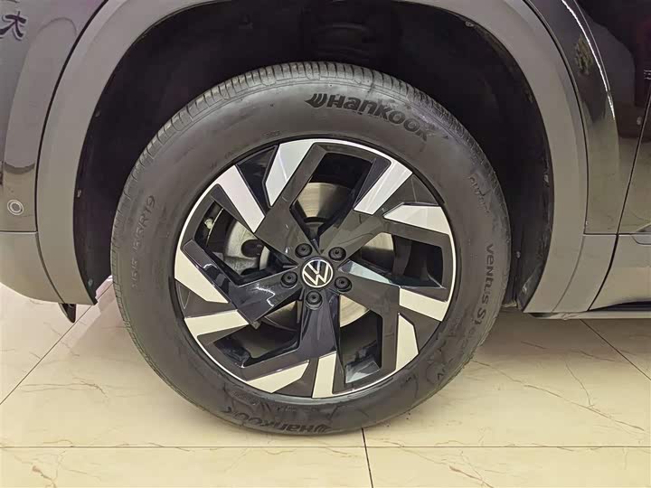 Фото 8 - Volkswagen Teramont Pro