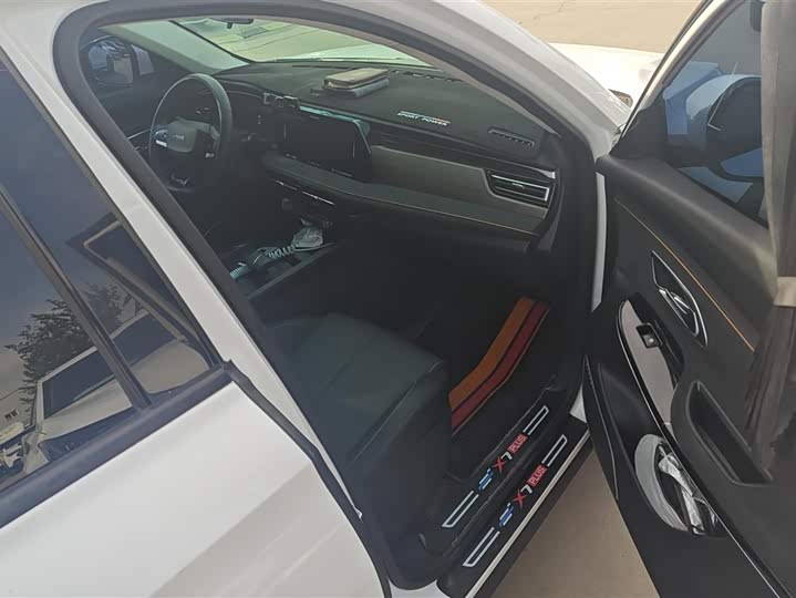 Changan Oshan X7 Plus 2023 2023款 畅享版 1.5T自动领航型 7座
