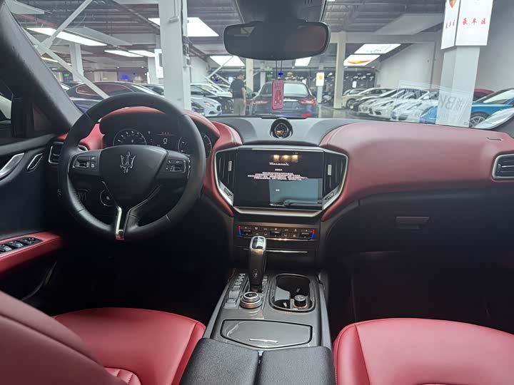 Maserati Ghibli 2021 2021款 2.0T 锋芒版