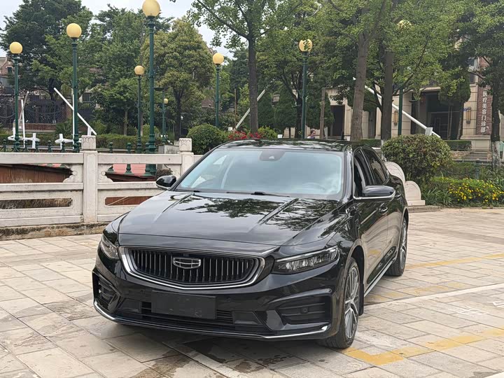 Фото 1 - Geely Preface