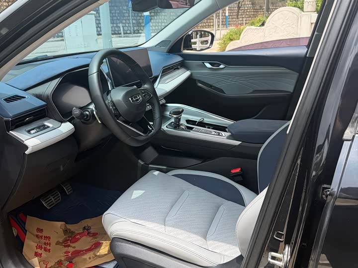 Фото 5 - Geely Preface