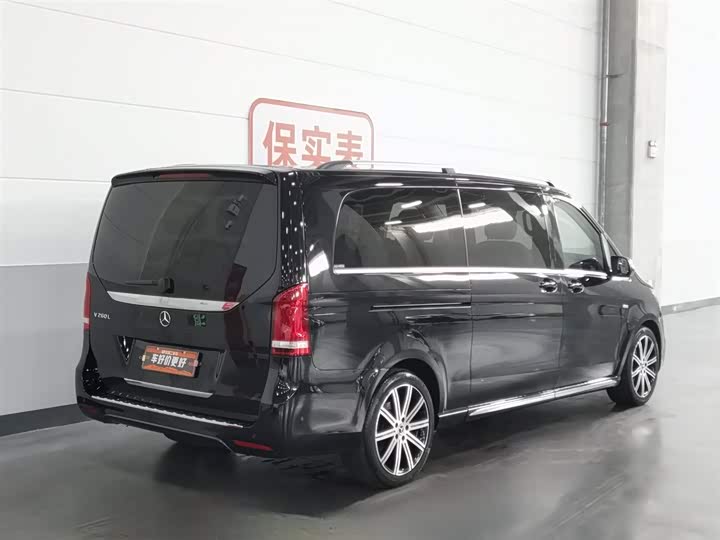 Mercedes-Benz V-Class 2022 2022款 V 260 L 长轴距豪华版