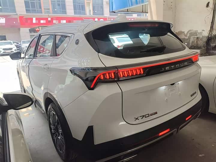 Jetour X70 Plus 2026 2026款 1.5T DCT 旗舰型 5座
