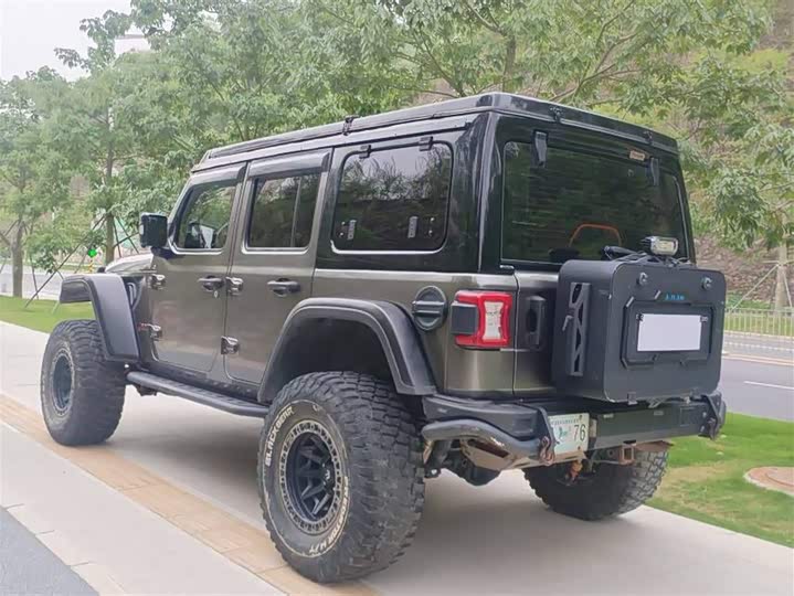 Jeep Wrangler 2021 2021款 2.0T 罗宾汉四门版