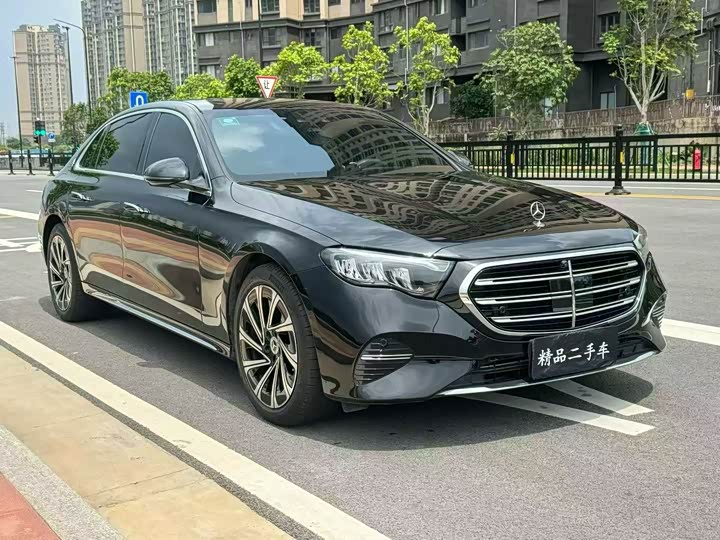Mercedes-Benz E-Class 2026 2026款 改款 E 300 L 豪华型