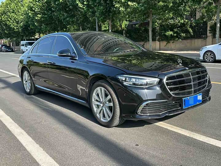 Фото 3 - Mercedes-Benz S-Class