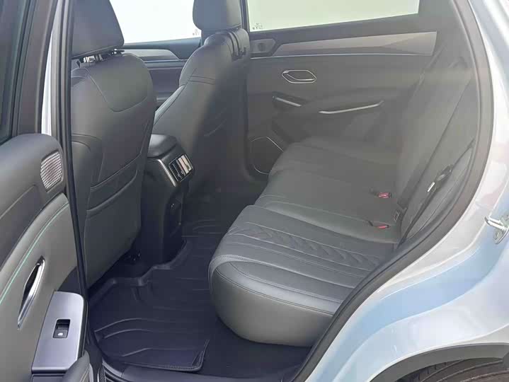 BYD Song L DM-i Hybrid 2025 2025款 智驾版 112km 超越型