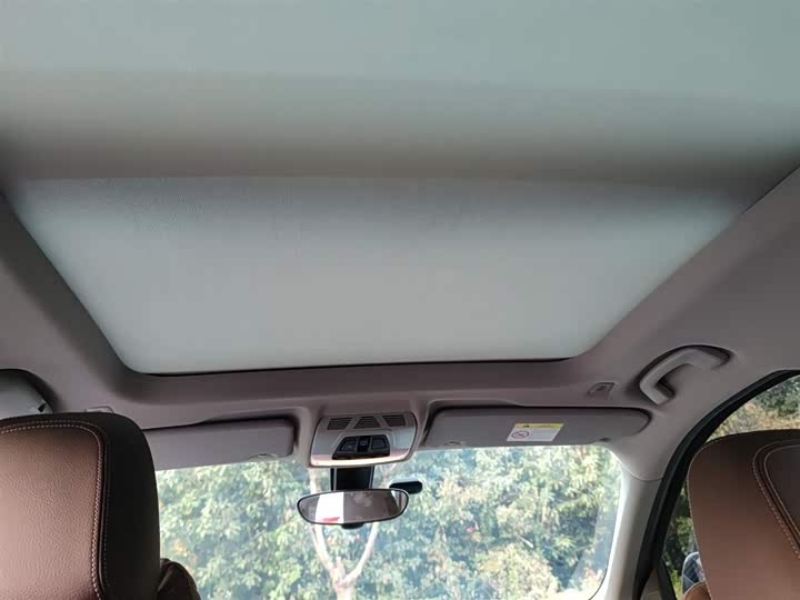 Фото 9 - BMW X1