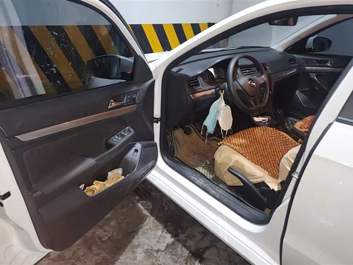Volkswagen Lavida 2019 2019款 朗逸启航 1.5L 手动风尚版 国VI