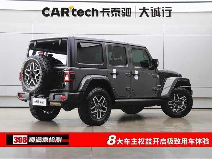 Jeep Wrangler 2024 2024款 2.0T 撒哈拉四门版