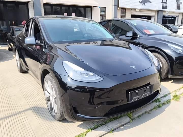Tesla Model Y 2022 2022款 改款 后轮驱动版