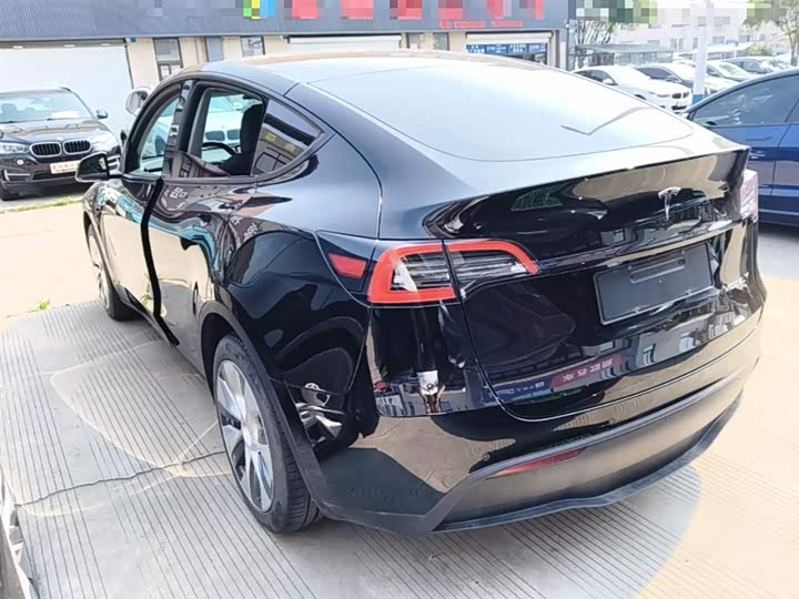 Tesla Model Y 2022 2022款 改款 后轮驱动版