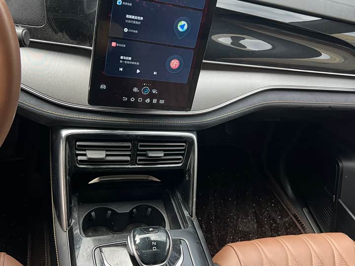 Фото 5 - BYD Tang Hybrid/EV
