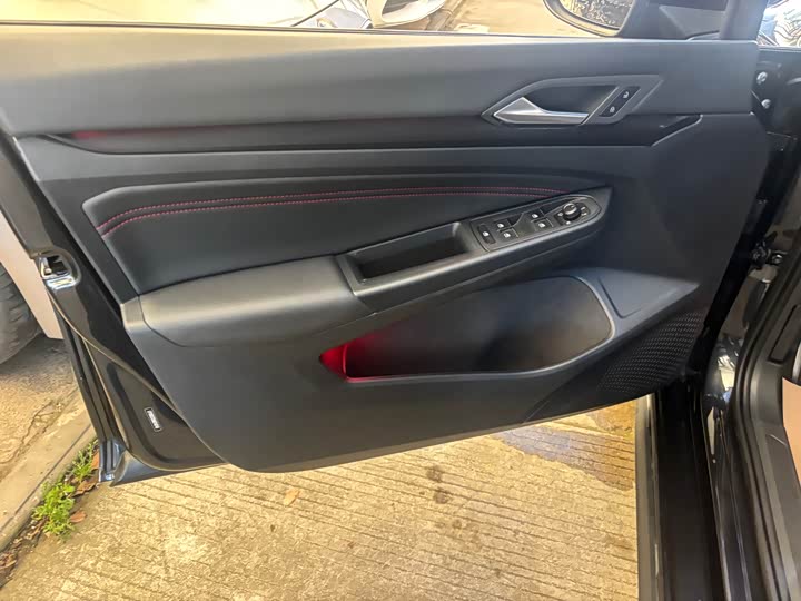 Volkswagen Golf GTI 2021 2021款 380TSI DSG GTI