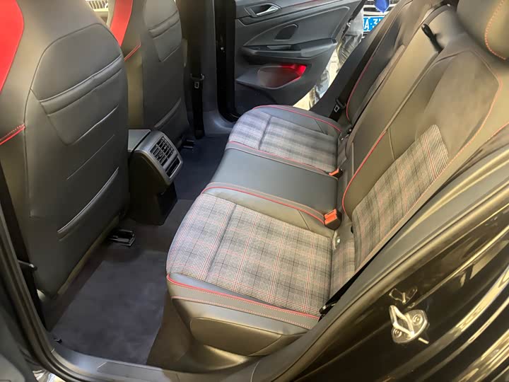 Volkswagen Golf GTI 2021 2021款 380TSI DSG GTI