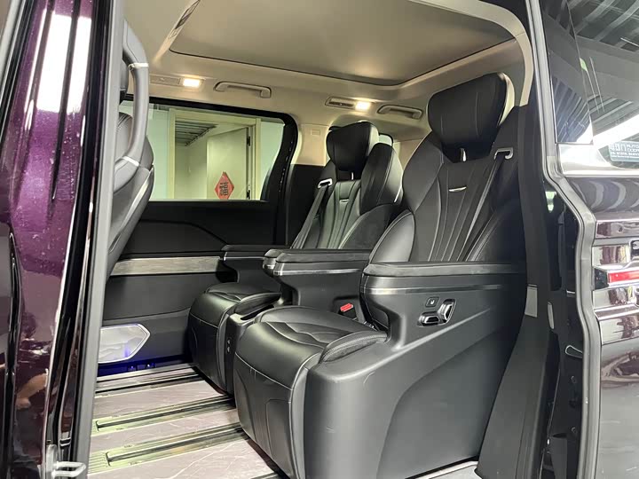Hongqi HQ9 2024 2024款 2.0T 商务版