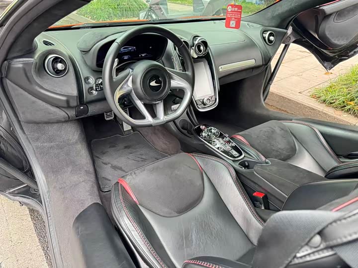 McLaren GT 2023 2023款 4.0T 标准型