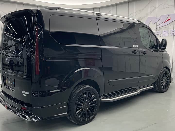 Ford Tourneo 2020 2020款 2.0T 自动商务舱版 国VI