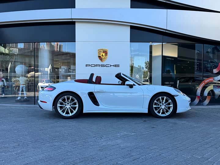 Zdjęcie 5 - Porsche 718