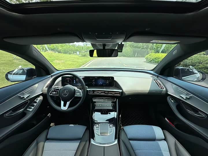 2021 Mercedes-Benz EQC