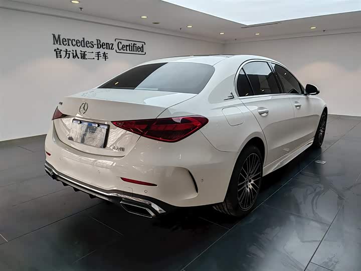 Zdjęcie 6 - Mercedes-Benz C-Class