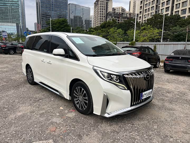 Zdjęcie 2 - GAC Trumpchi M8