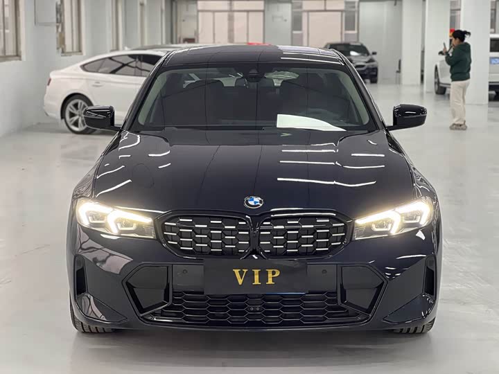 Фото 1 - BMW 3 Series