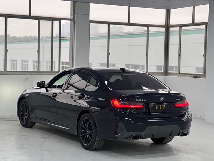 Фото 8 - BMW 3 Series
