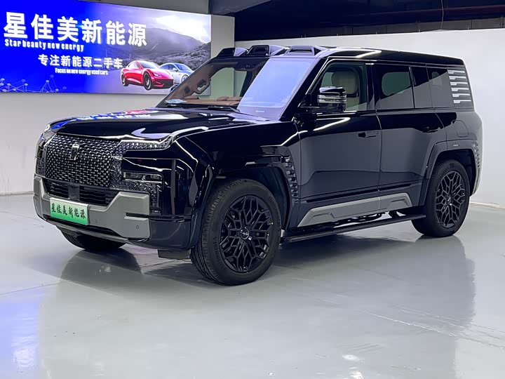 BYD Yangwang U8 2023 2023款 豪华版