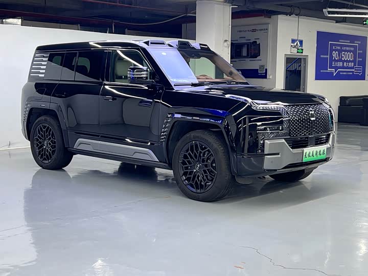 BYD Yangwang U8 2023 2023款 豪华版