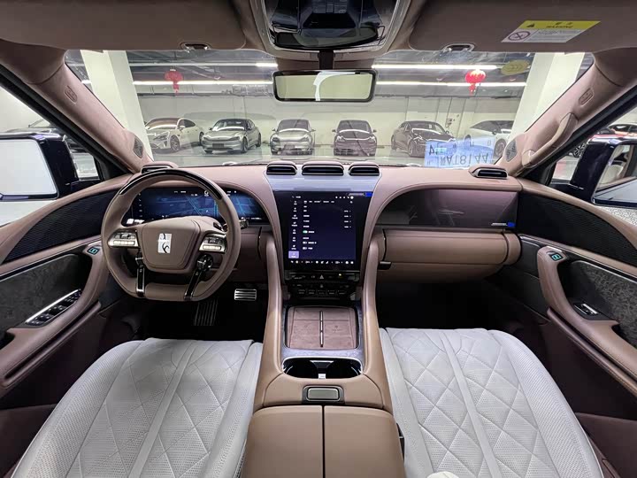 BYD Yangwang U8 2023 2023款 豪华版