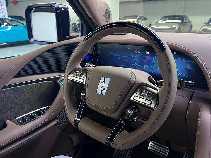 BYD Yangwang U8 2023 2023款 豪华版