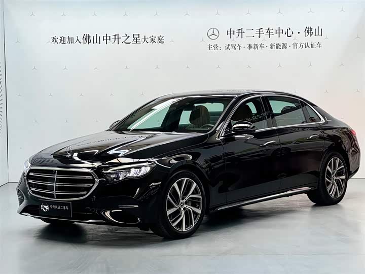 Zdjęcie 1 - Mercedes-Benz E-Class