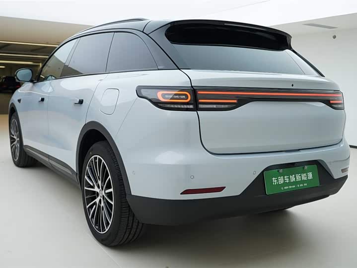 2026 Leapmotor C11