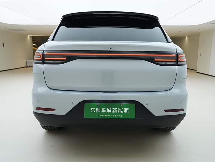 2026 Leapmotor C11
